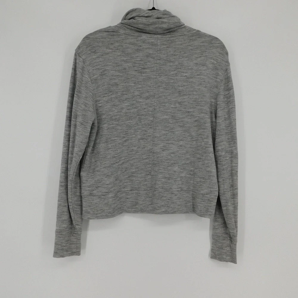 Athleta Top - Picture 5 of 6